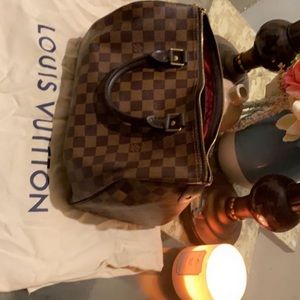 Authentic Louis Vuitton Speedy Handbag dark brown canvas